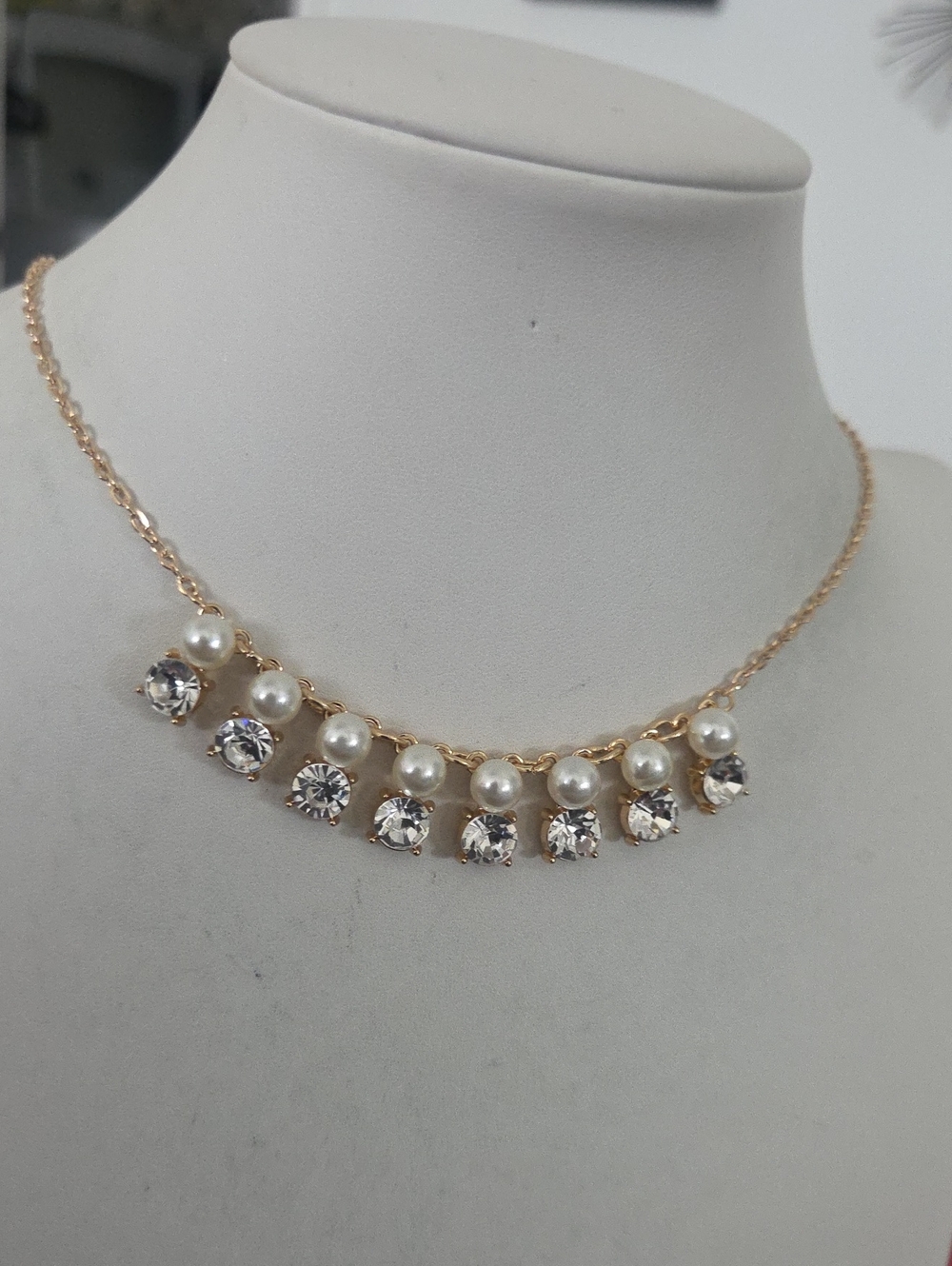 Paparazzi Dashingly Duchess Gold Necklace NWT